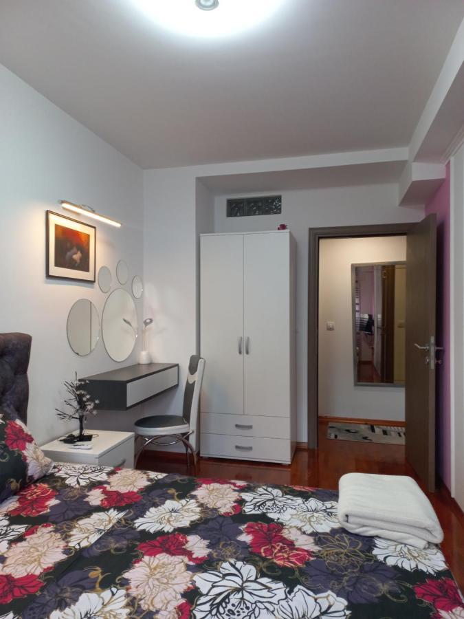 Twins Apartments Čačak Esterno foto