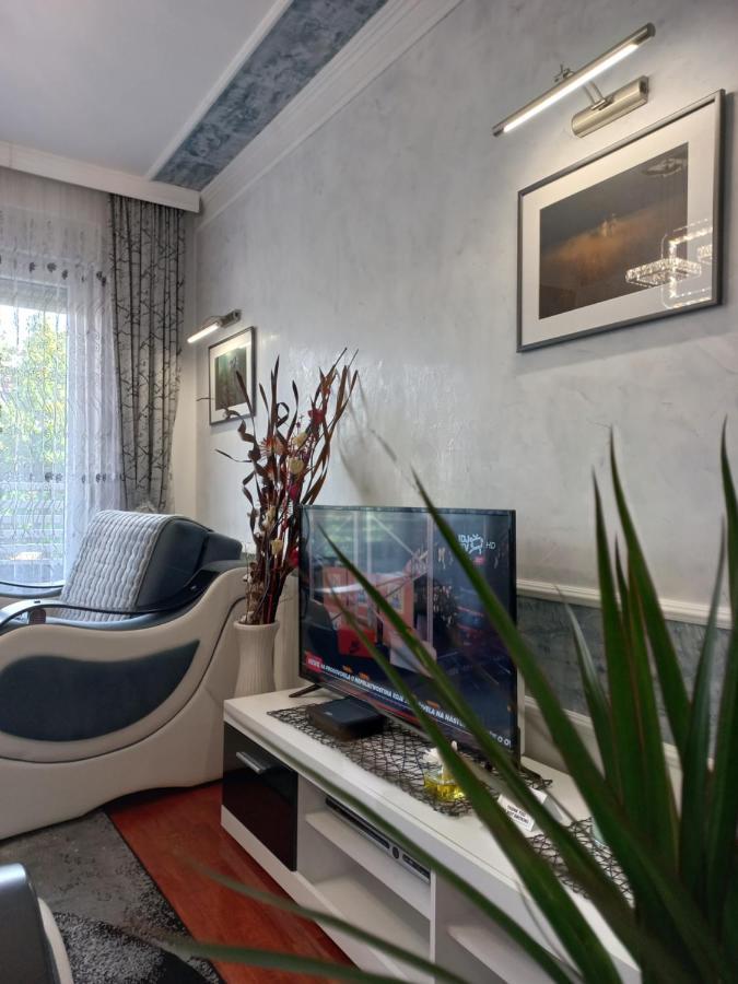 Twins Apartments Čačak Esterno foto